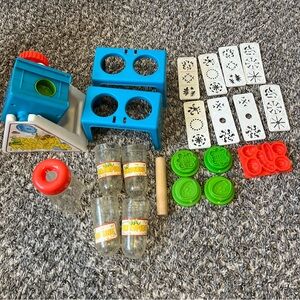 Play-doh‎ Vintage 1980 Microscope Crank Out Crazy Critters In Box Set Kenner